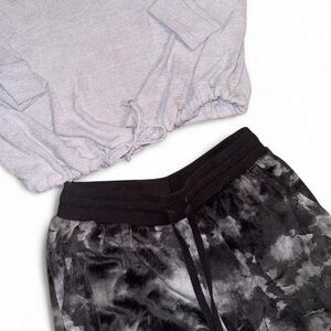 Light purple/gray and black tie-dye pajama lounge set - Size XS